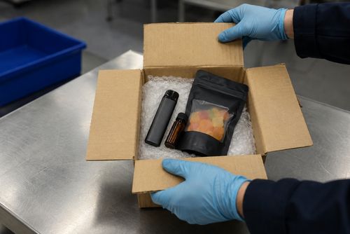 ¿hhc es legal en españa?: inspección de productos con HHC en aduanas 
